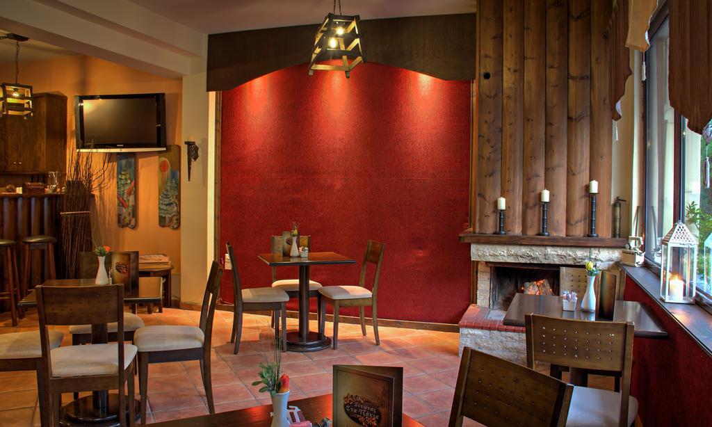 Hotel Xenonas Sta Tzakia Karpenísion Zewnętrze zdjęcie